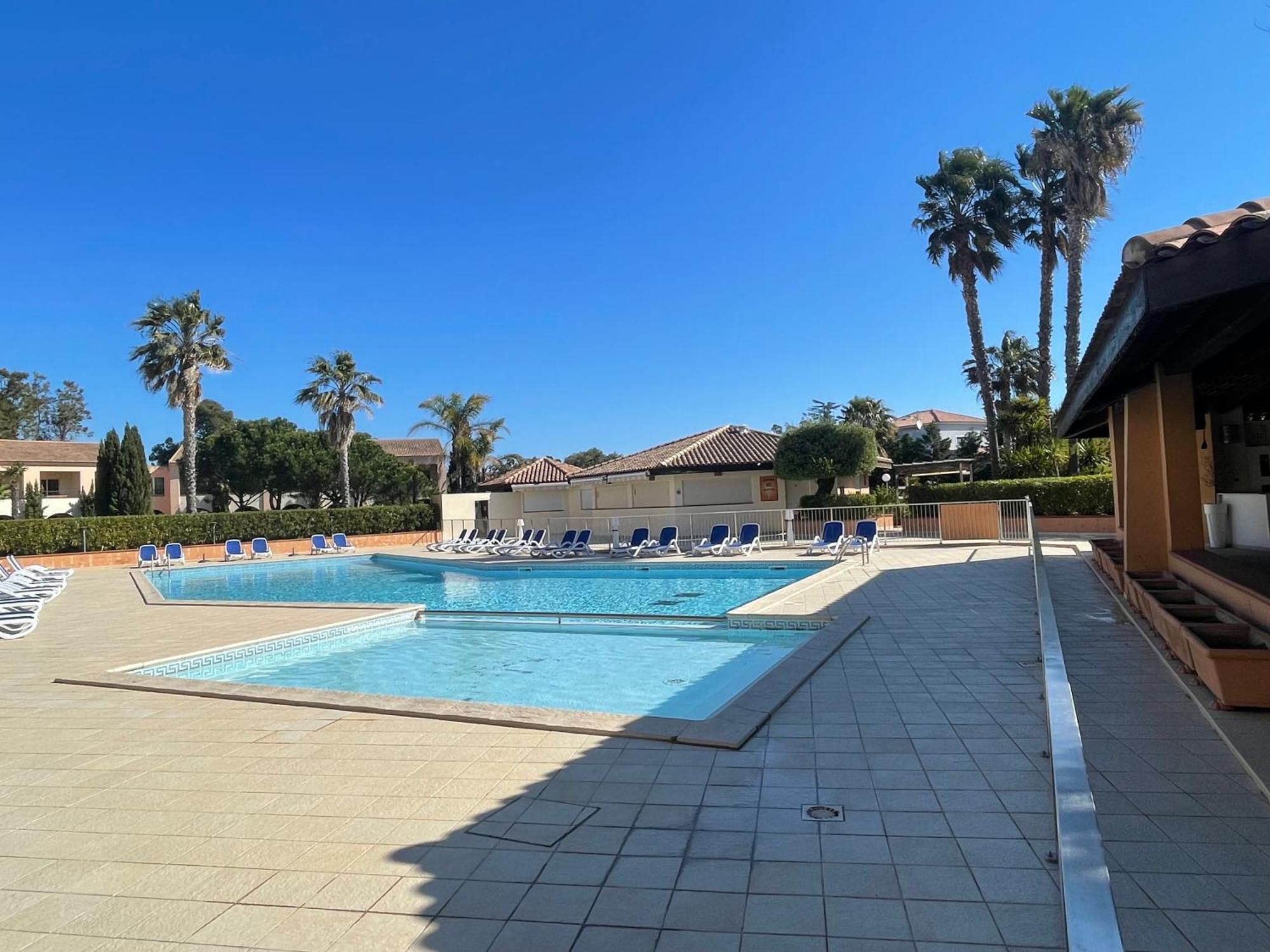 Linguizzetta Residence Marine De Bravone Acces Plage, Piscine מראה חיצוני תמונה